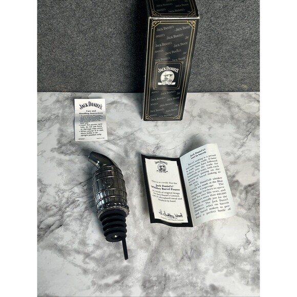 JACK DANIEL'S WHISKEY BARREL POURER - Silver Plated Spout -- NEW in BOX Old No 7 - Picture 1 of 6